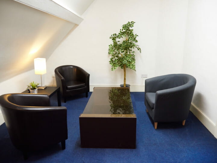 Clavering Place Virtual Office_InterviewRoom_Virtual HQ